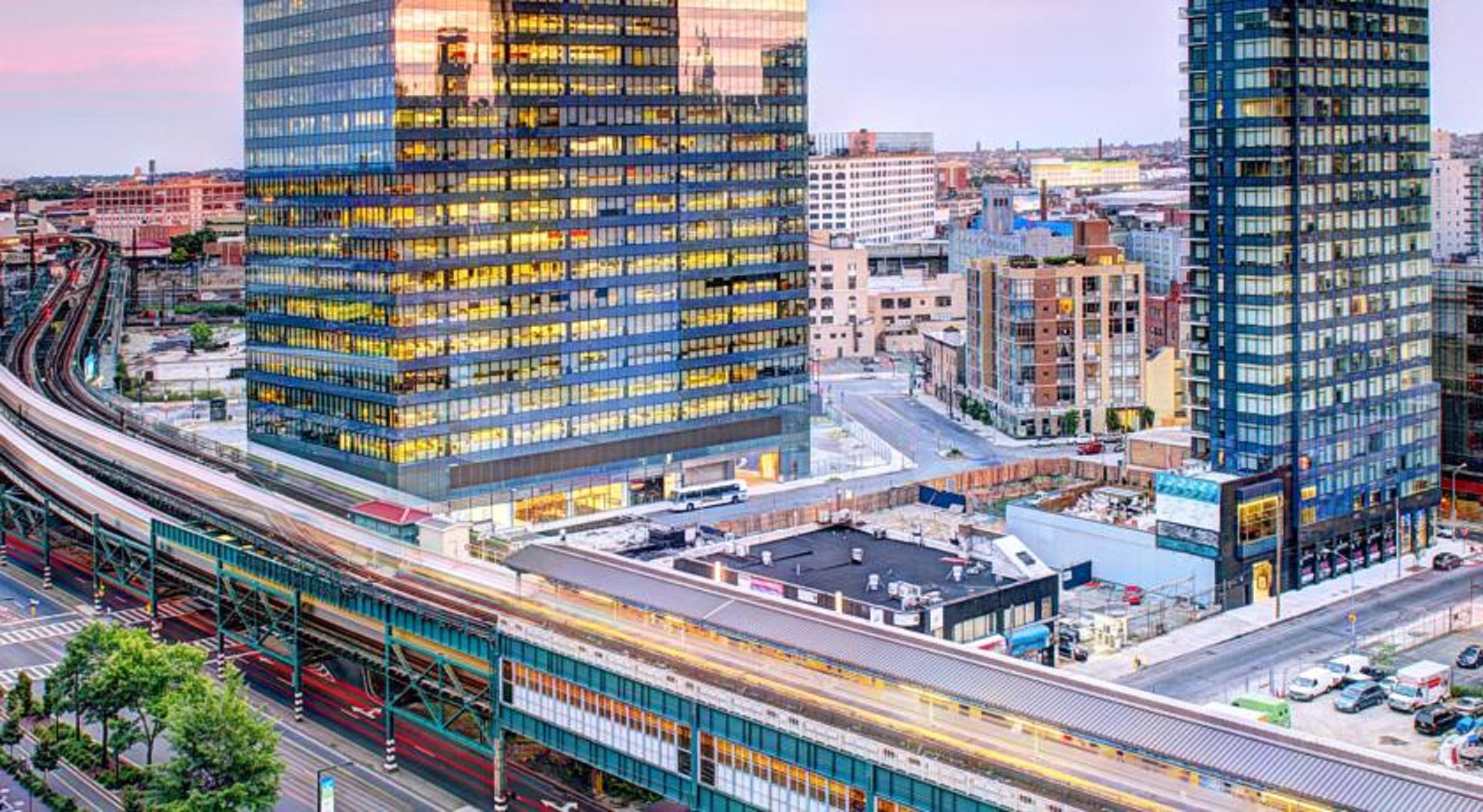 Fairfield Inn & Suites By Marriott New York Queens/Queensboro Bridge Exterior foto